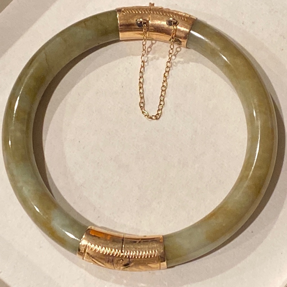 Nephrite jade green 14K gold hinge bangle bracelet